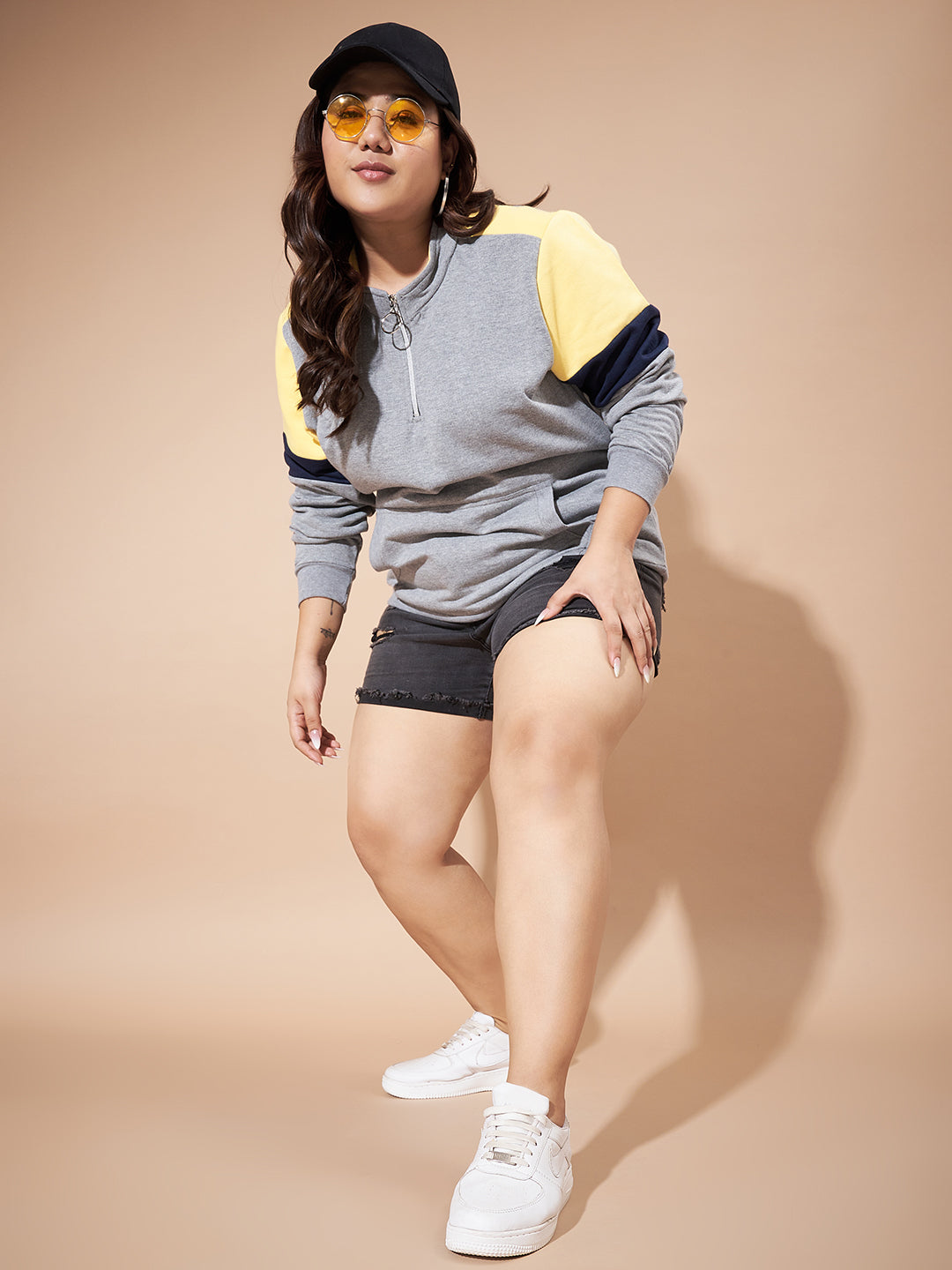Austivo Women Solid Sweatshirt