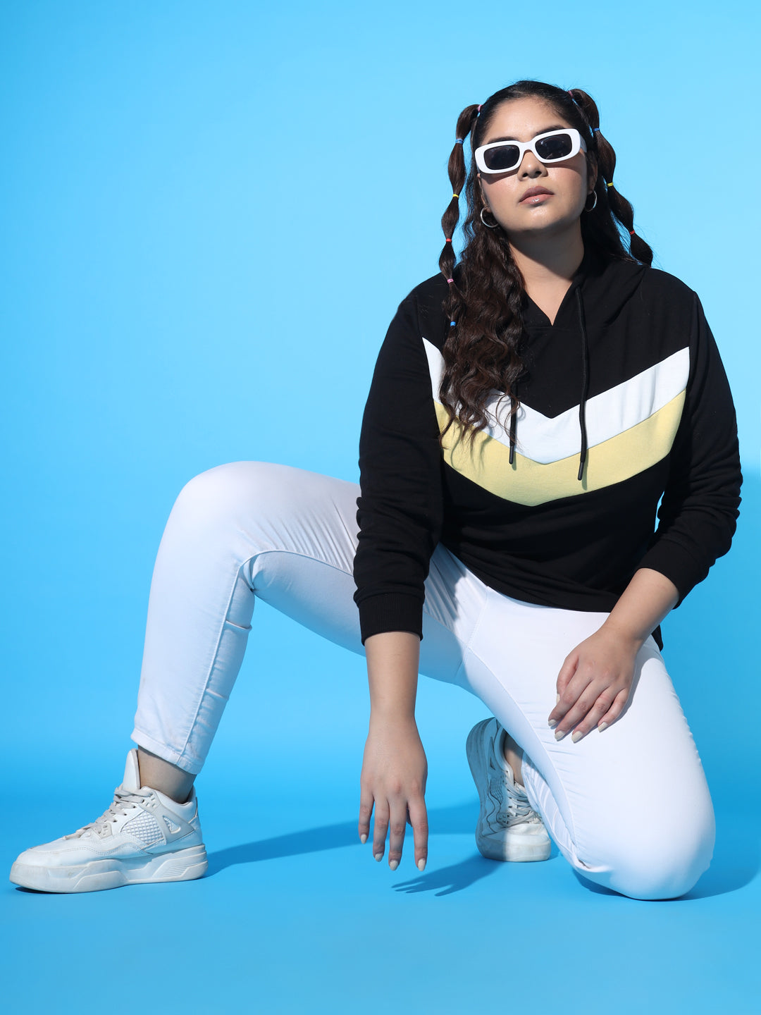 Austivo Women Solid Sweatshirt