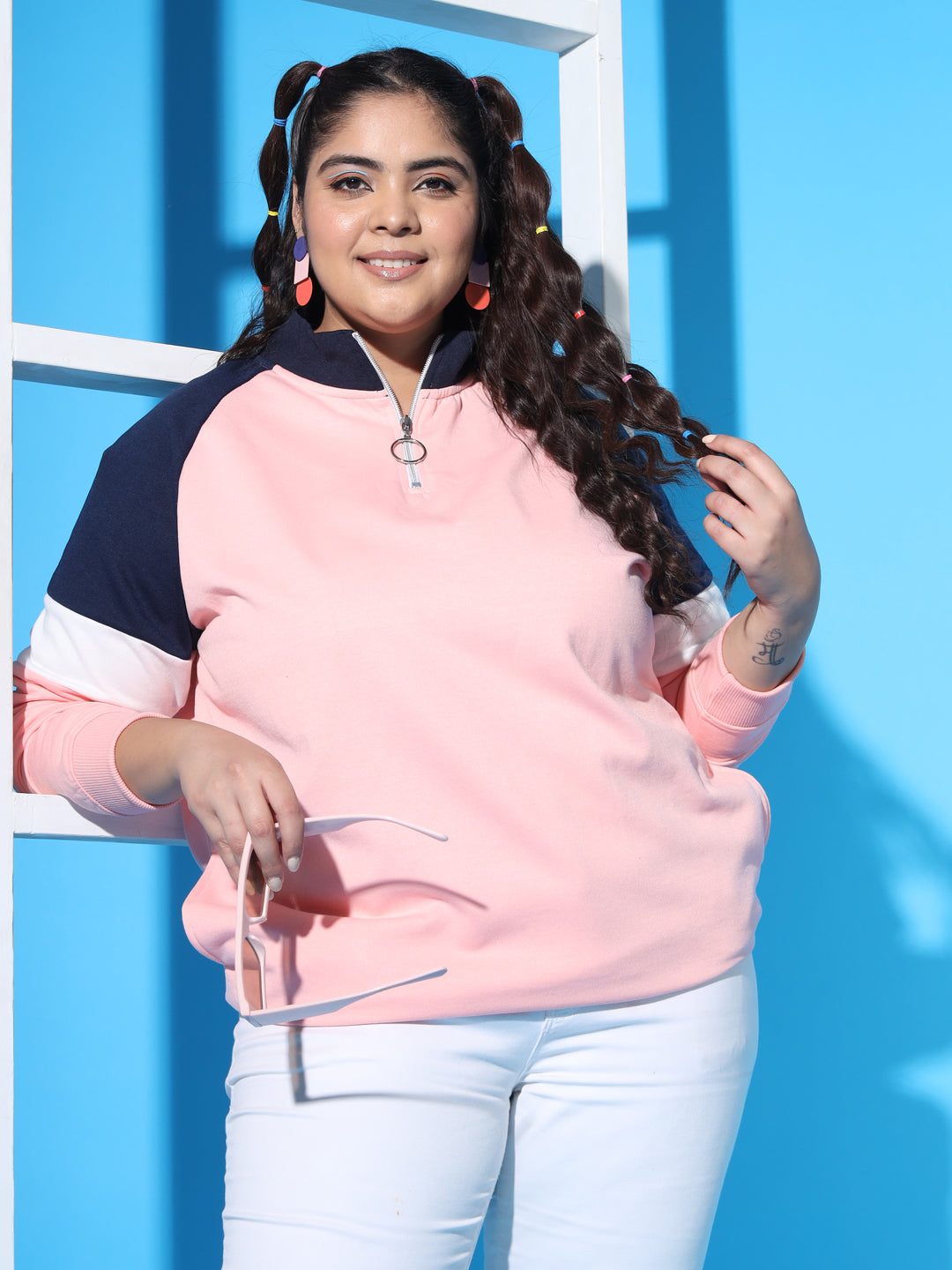 Austivo Women Solid Sweatshirt