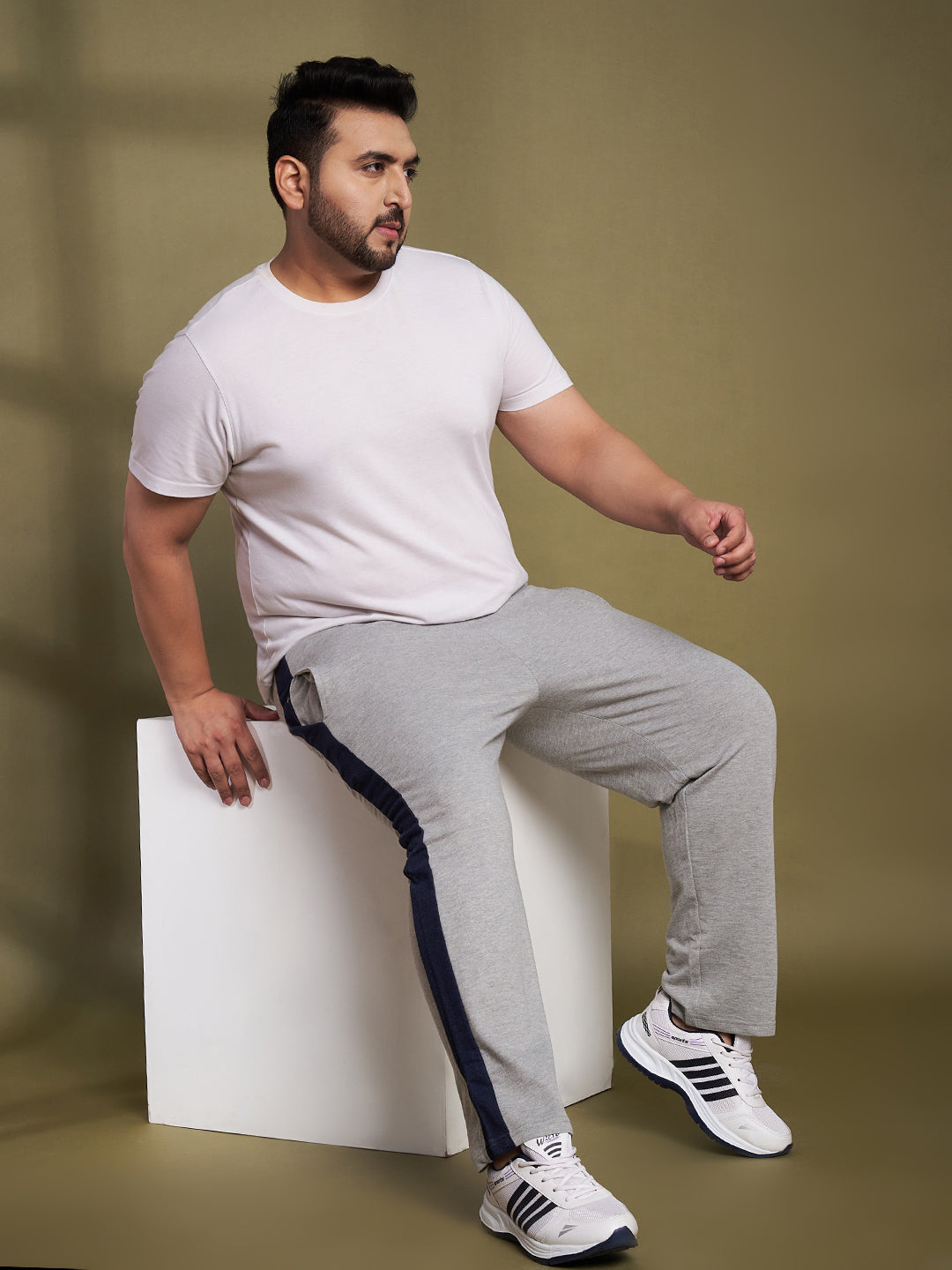 Austivo Men Track Pants