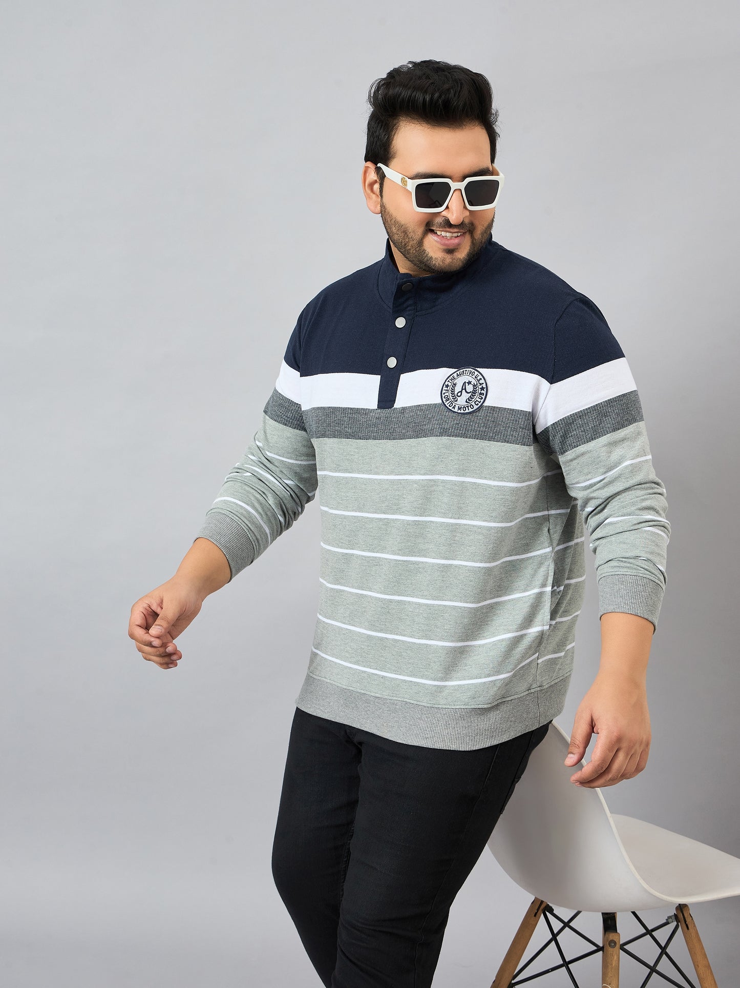 Austivo Men's Sweatshirt