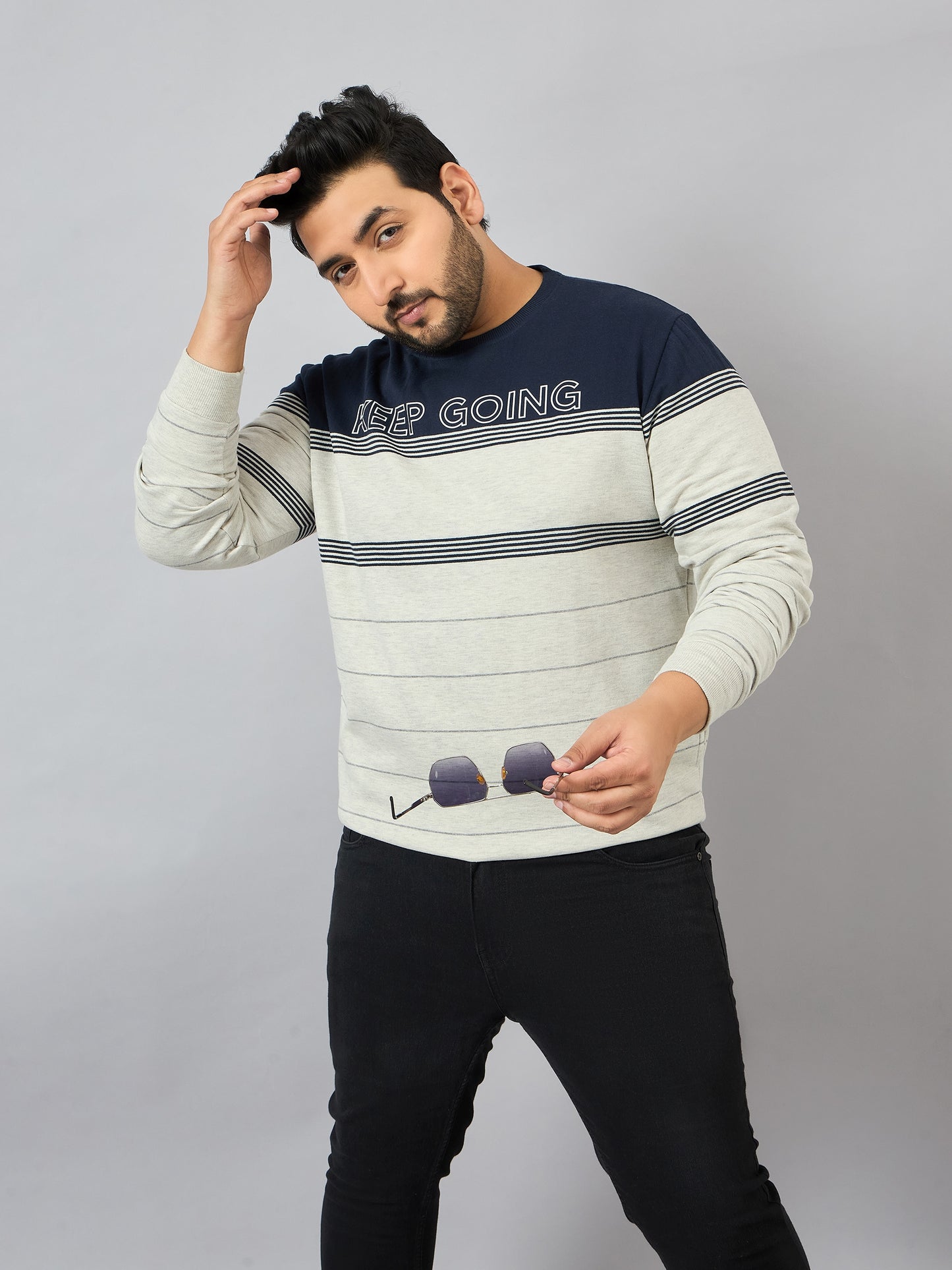 Austivo Men's Sweatshirt