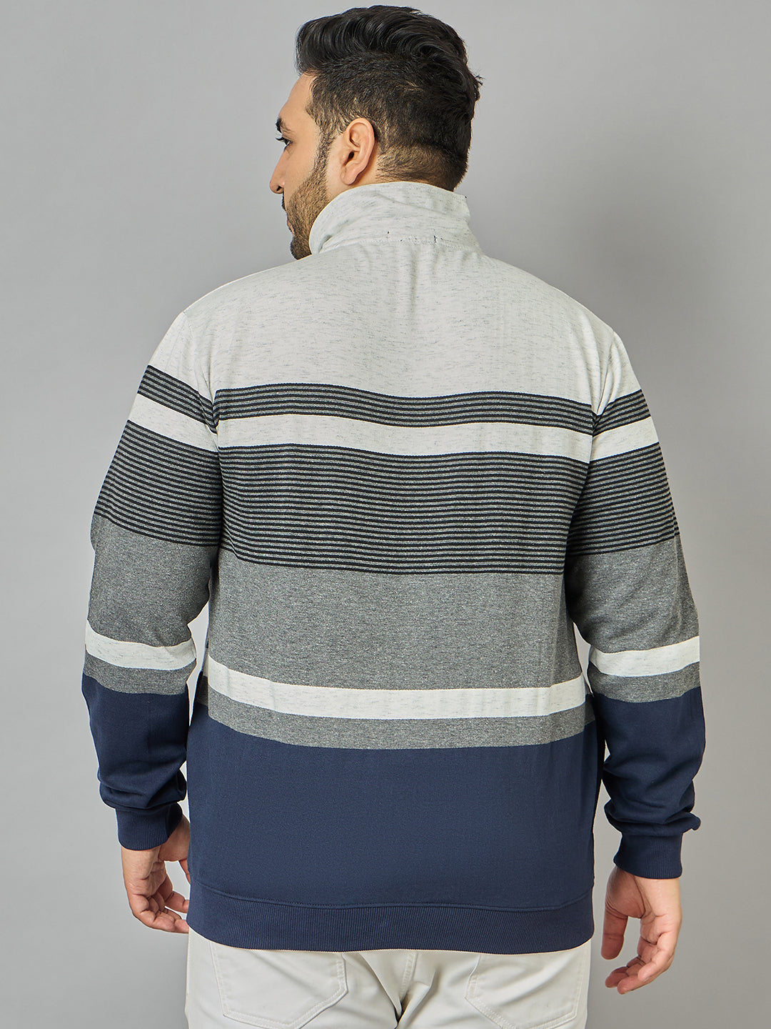 Austivo Men's Sweatshirt