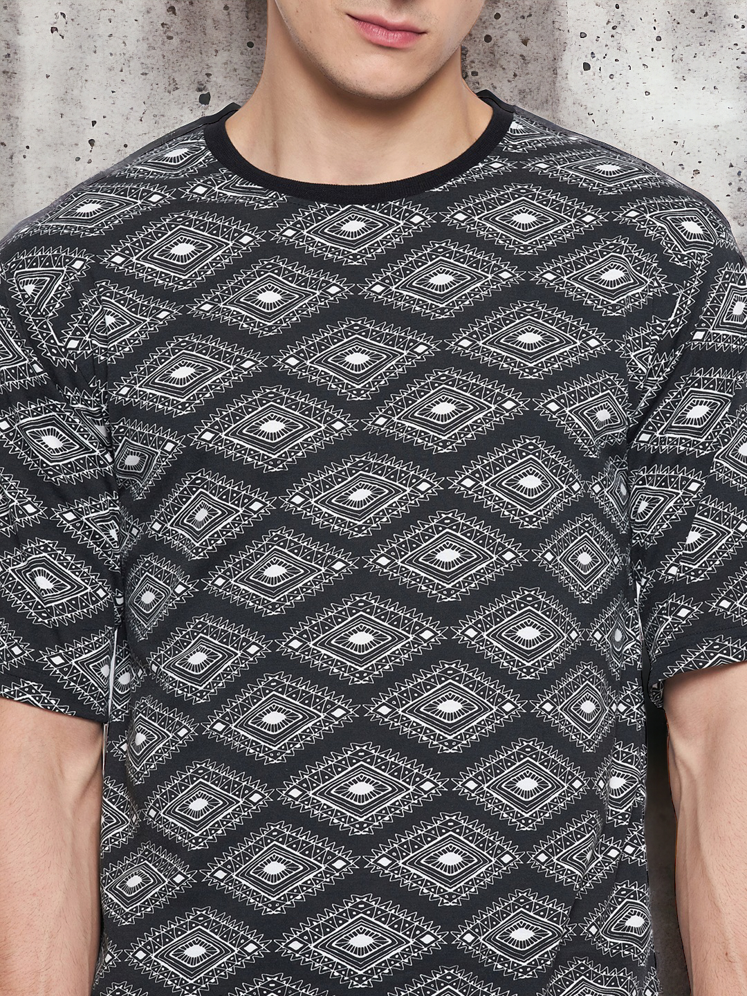 Austiz Men's Graphic print Funky T shirt