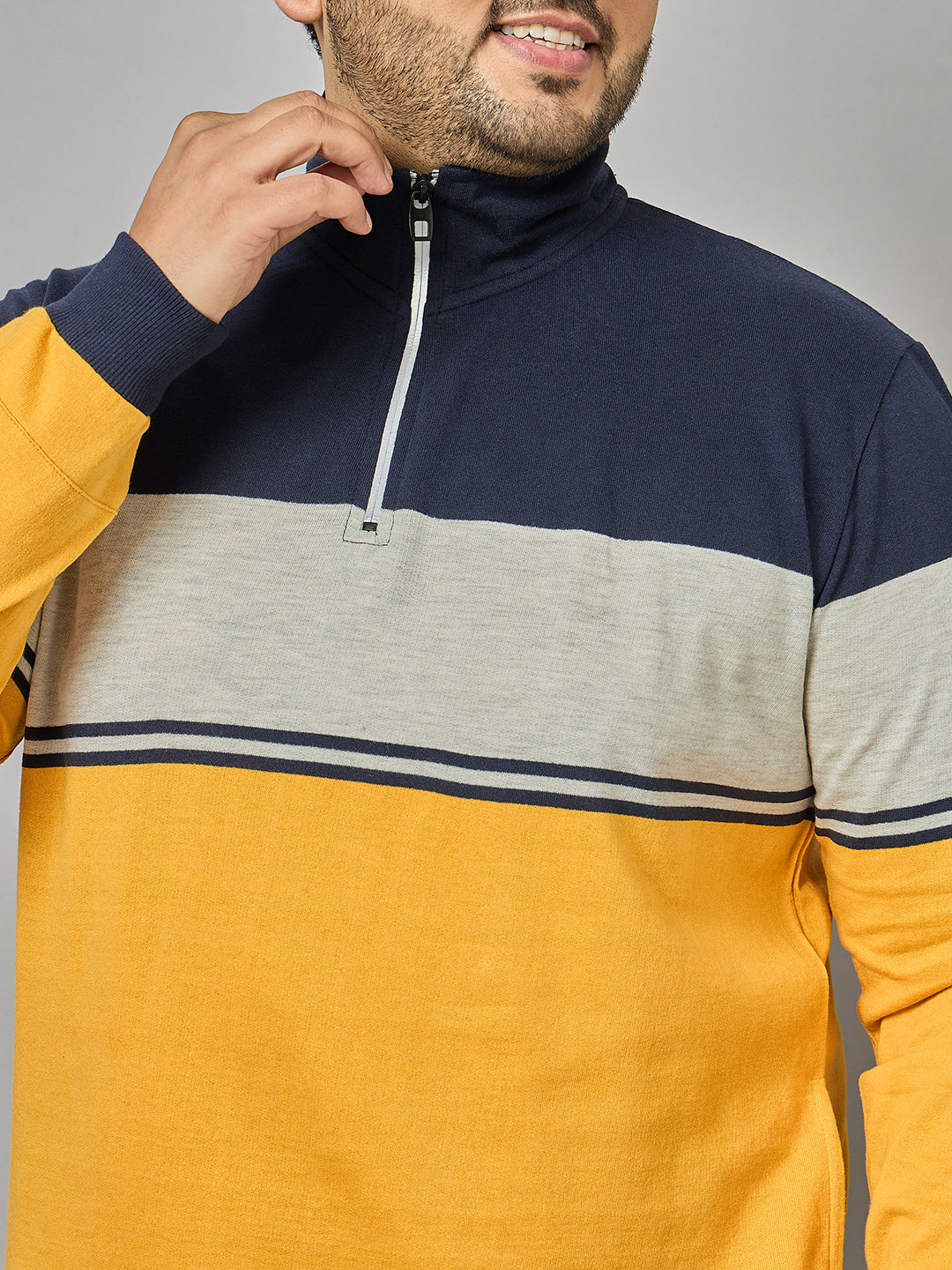 Austivo Men's Sweatshirt