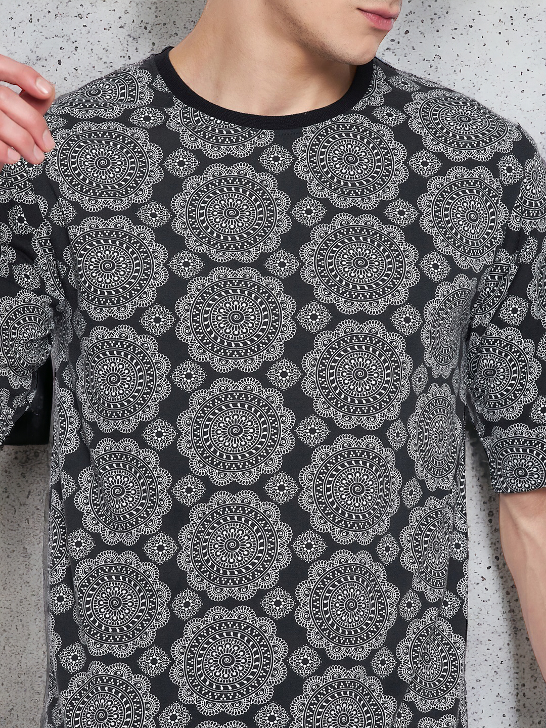 Austiz Men's Graphic print Funky T shirt