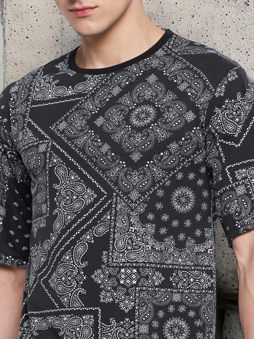 Austiz Men's Graphic print Funky T shirt