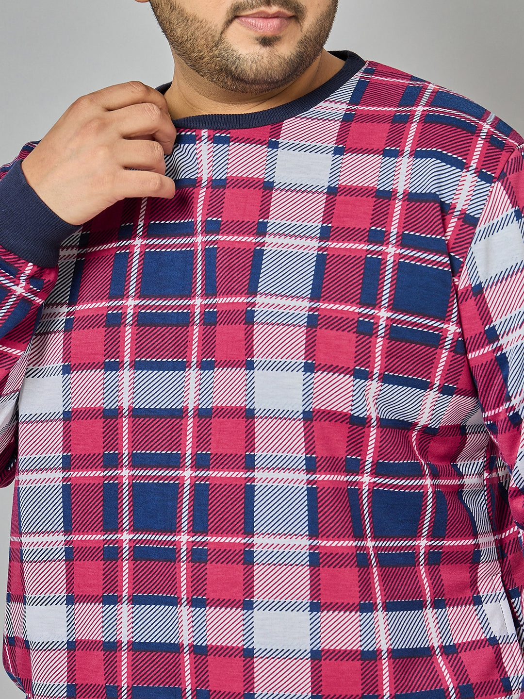 Austivo Men's Sweatshirt