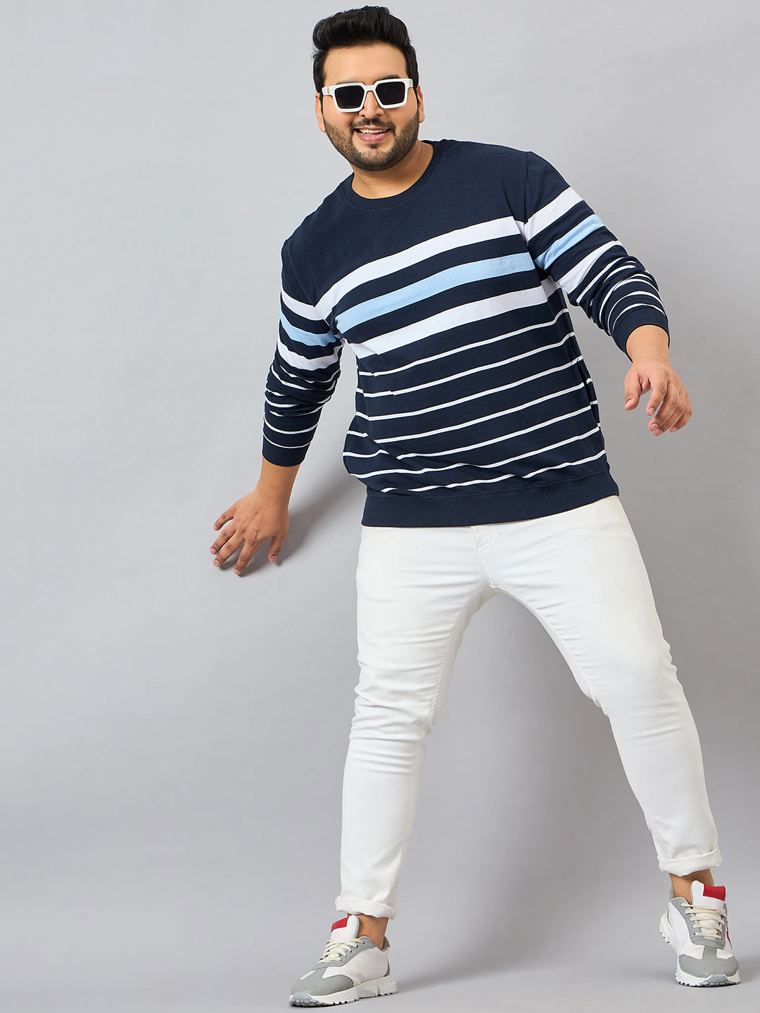 Austivo Men's Sweatshirt