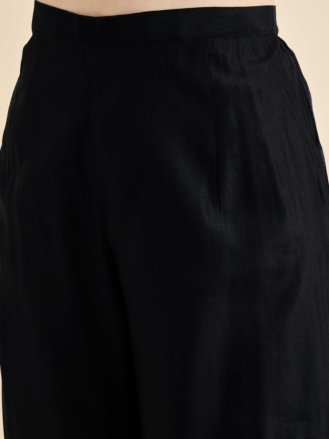 Austin Wood Women Kurti Pant Set