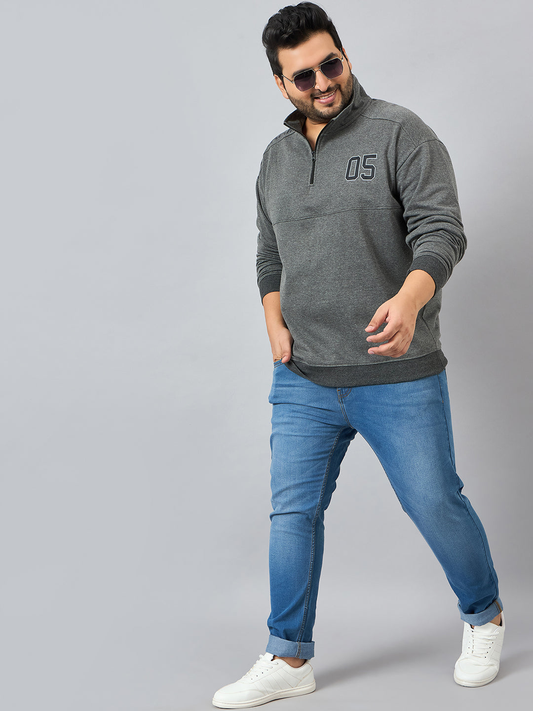 Austivo Men's Sweatshirt