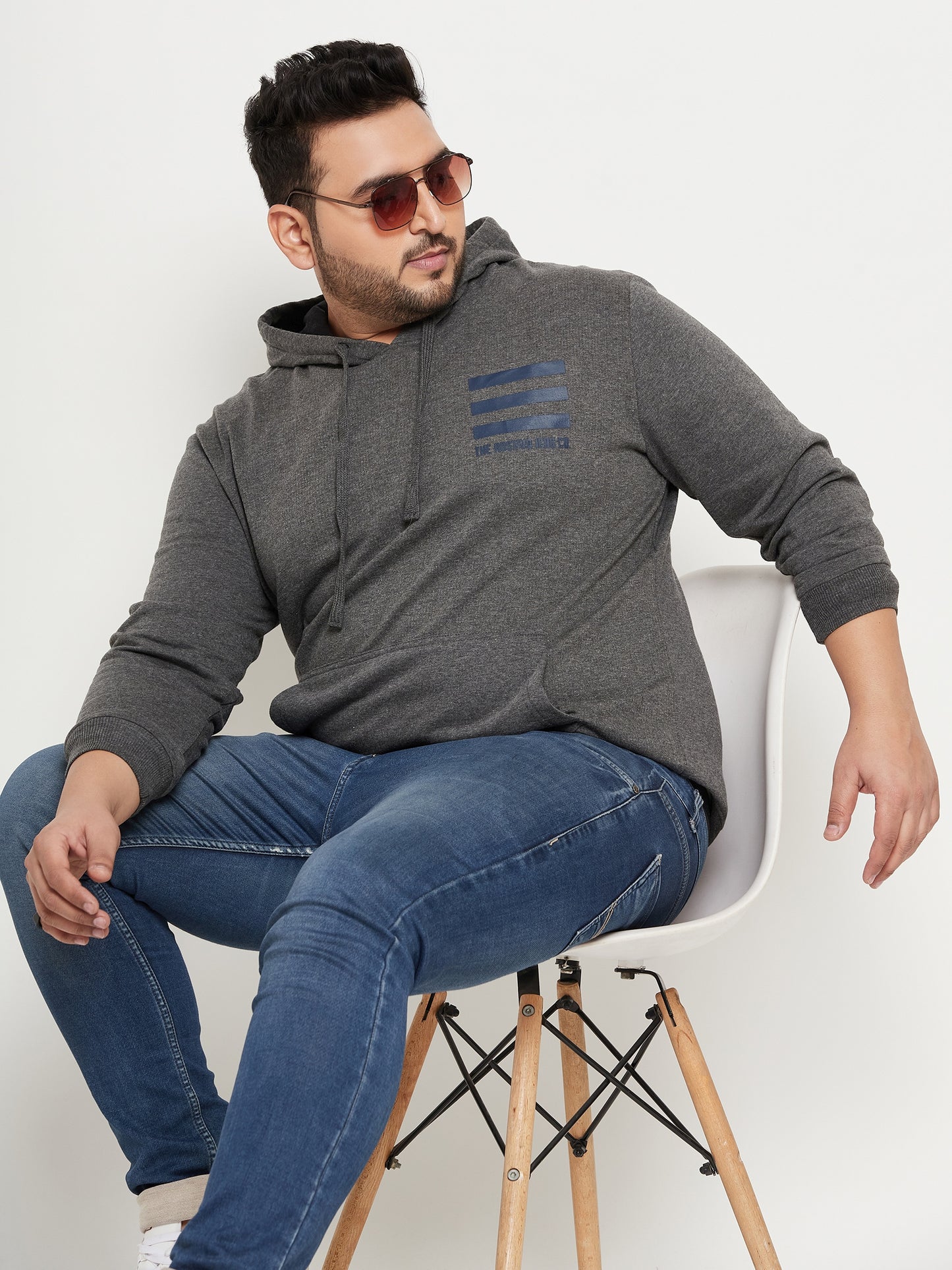 Austivo Men's Sweatshirt