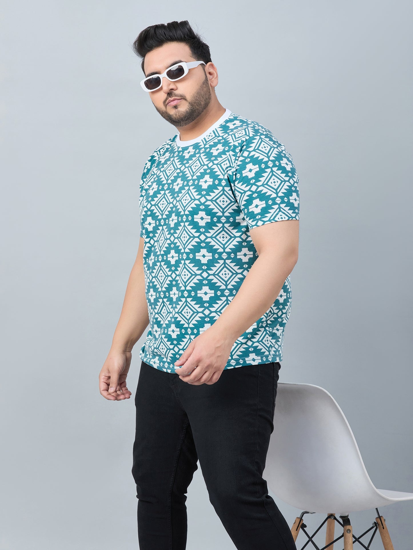 Austivo Men Round Neck Multicolor T-Shirt