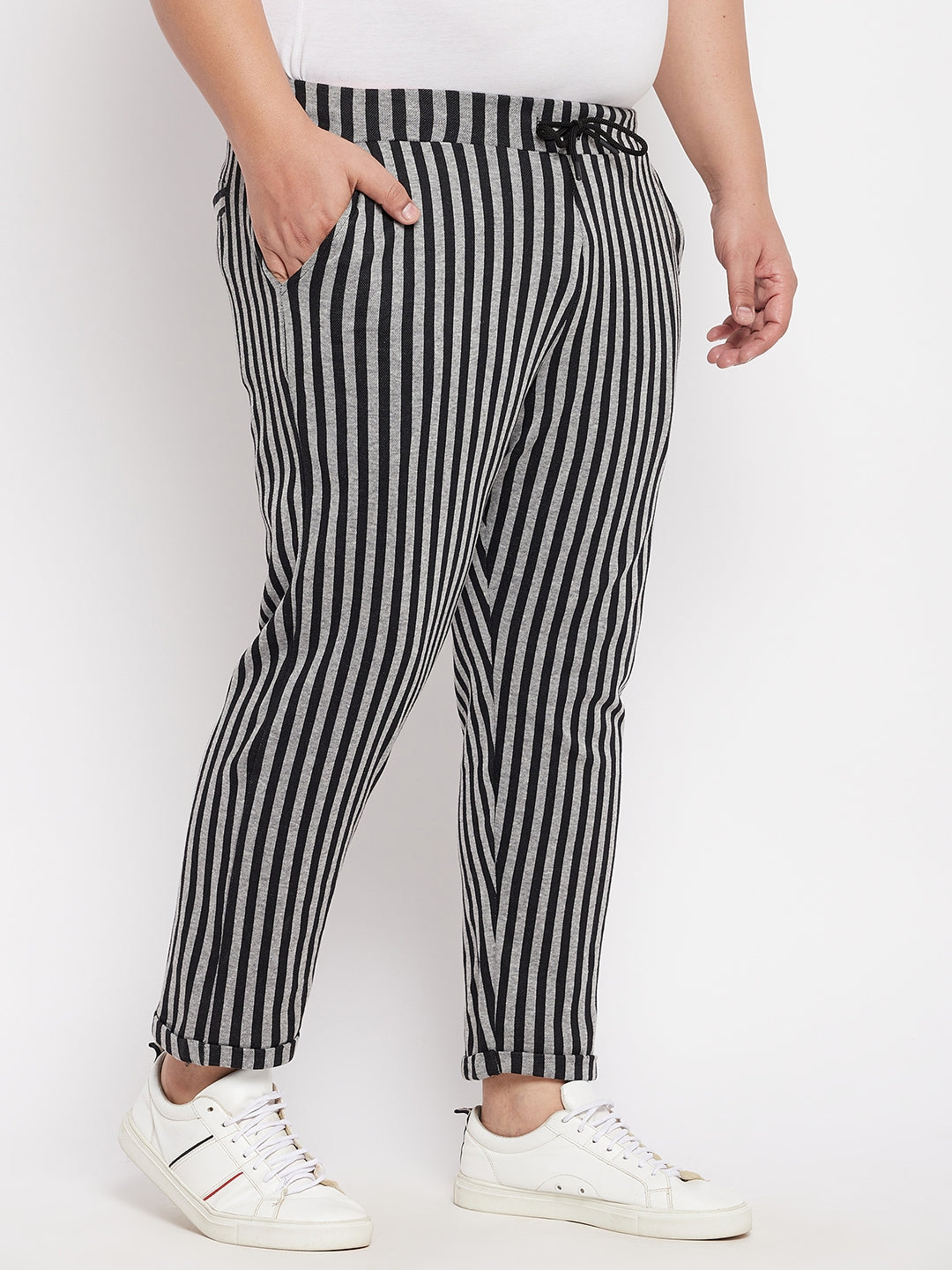 Austivo Printed Men Track Pants