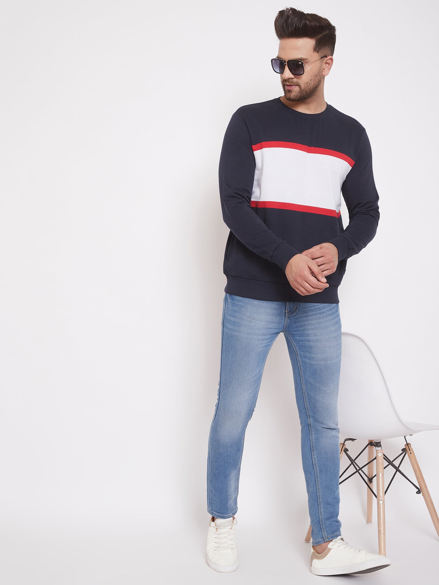 Austin Wood Men's Navy Blue Round Neck Color Blocked Sweatshirt