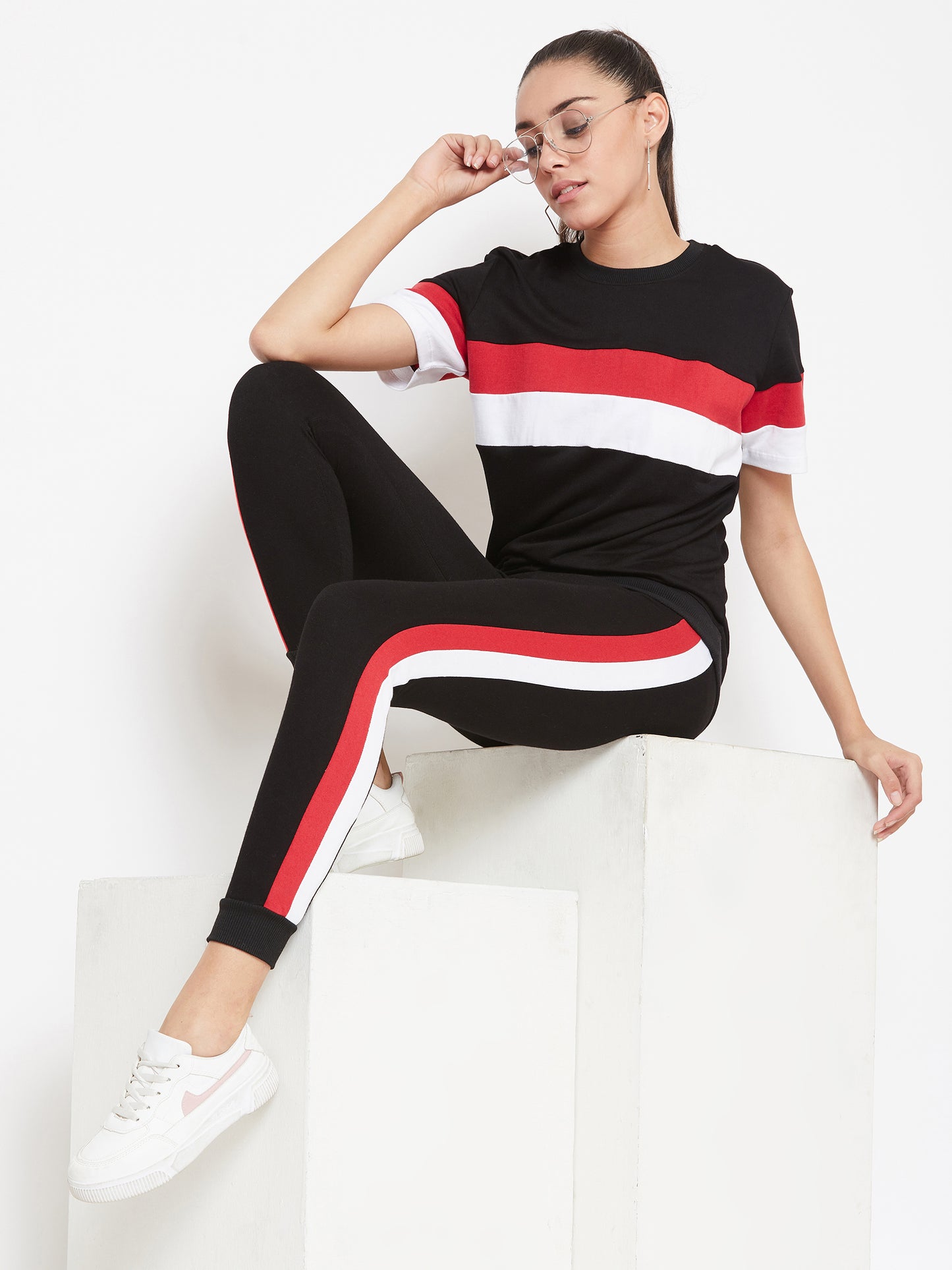 Austin Wood Women'sBlack Half Sleeves Colorblocked Round Neck Tracksuit