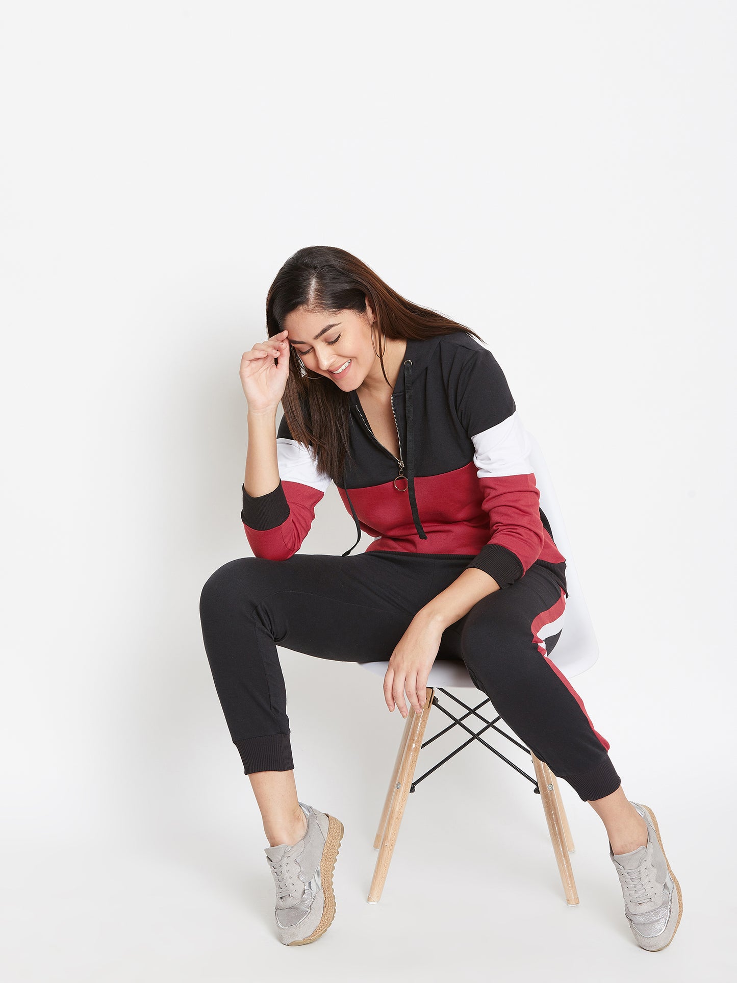 Austin Wood Women'sRed Full Sleeves Colorblocked Hooded Tracksuit