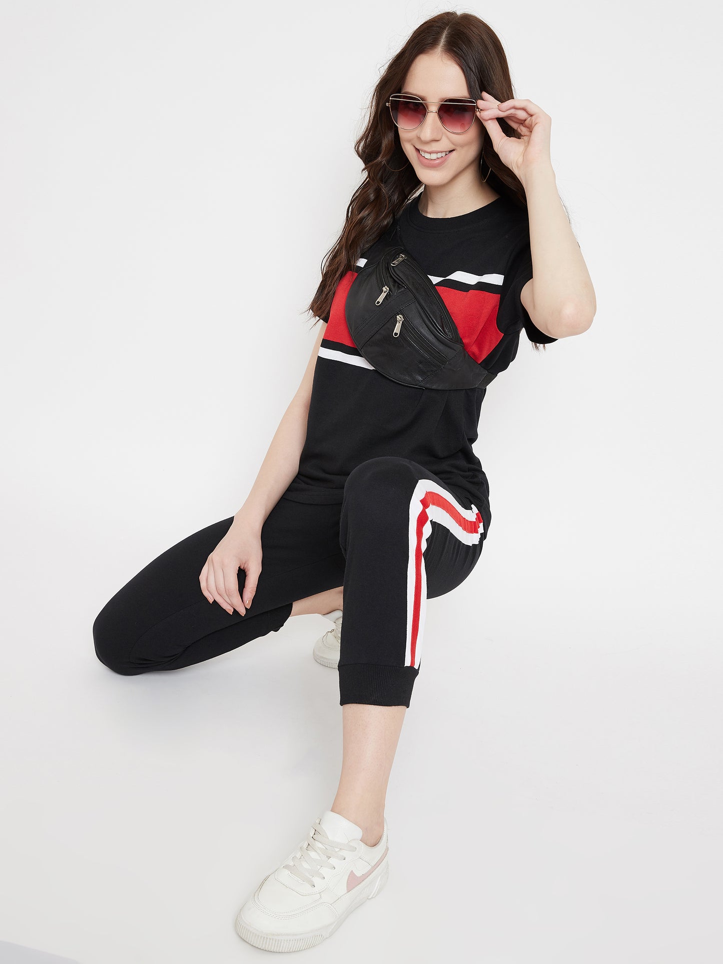 Austin Wood Women's Black Colorblocked Half Sleeves Round Neck Tracksuit