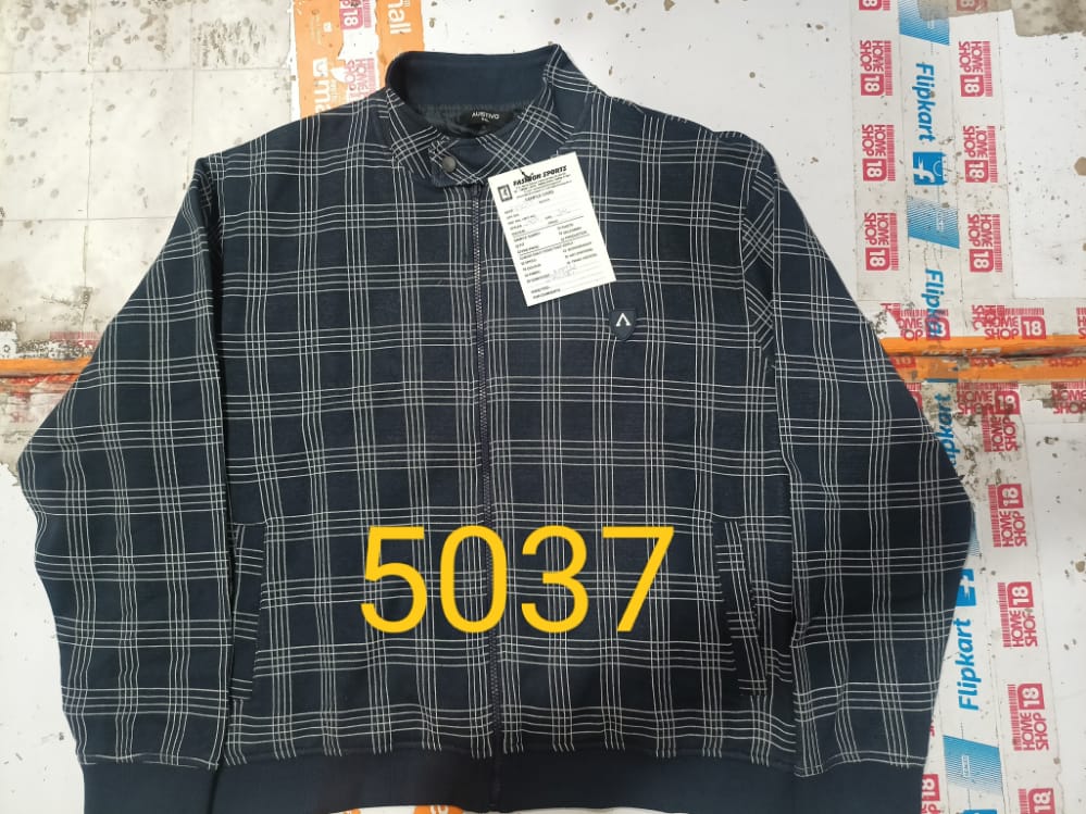 Full Sleeve Checkered Men Bomber Jacket