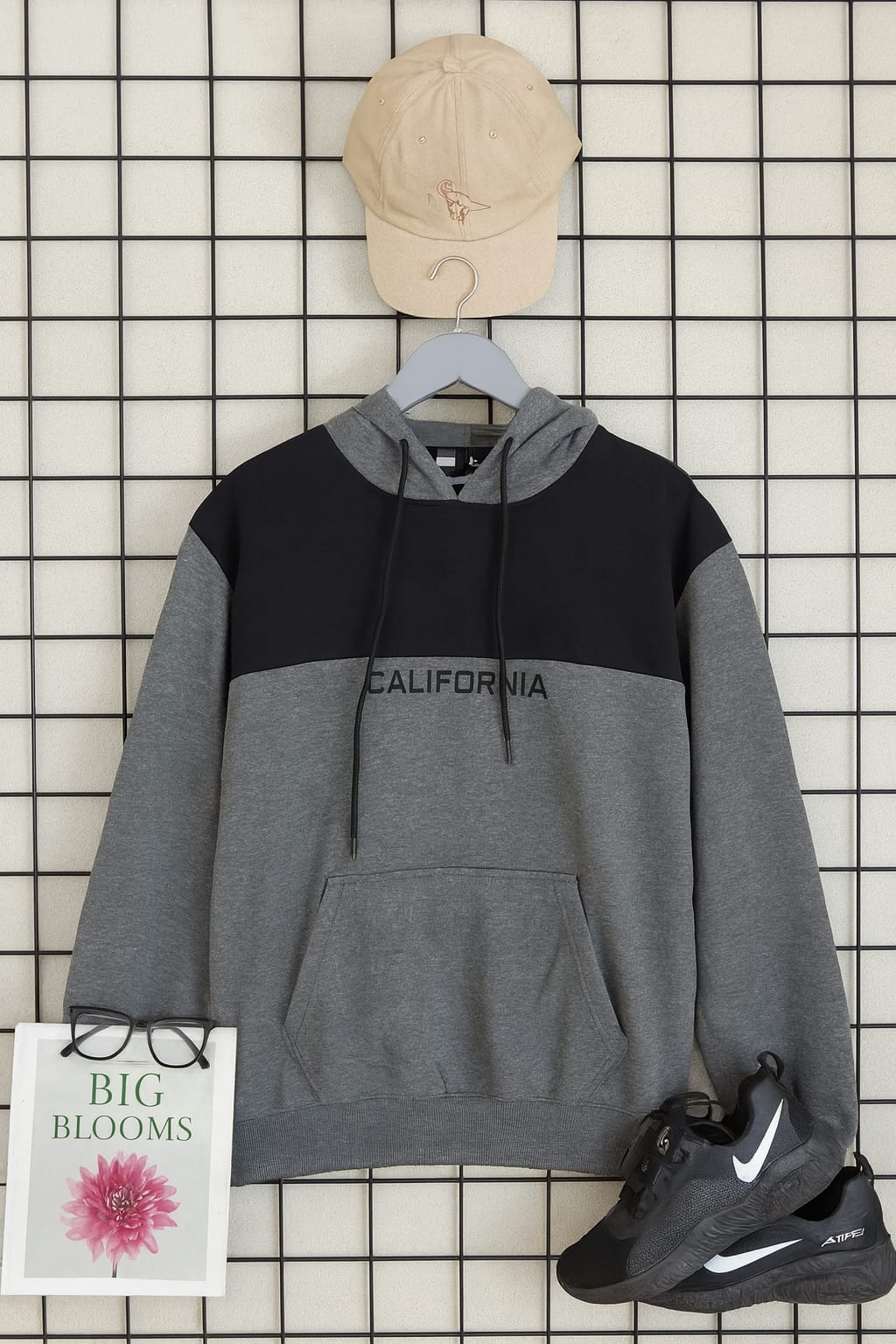 Austivo Men's Sweatshirt