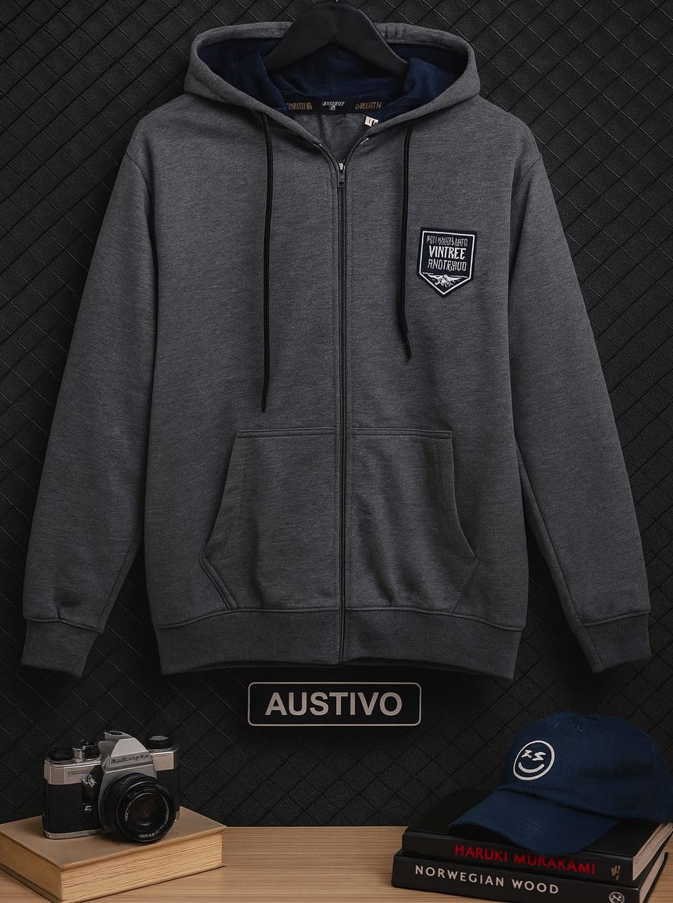 Austivo Men's Sweatshirt