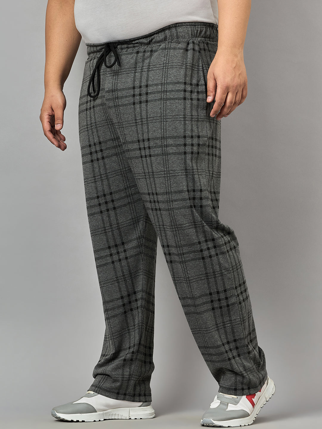 Austivo Printed Men Track Pants