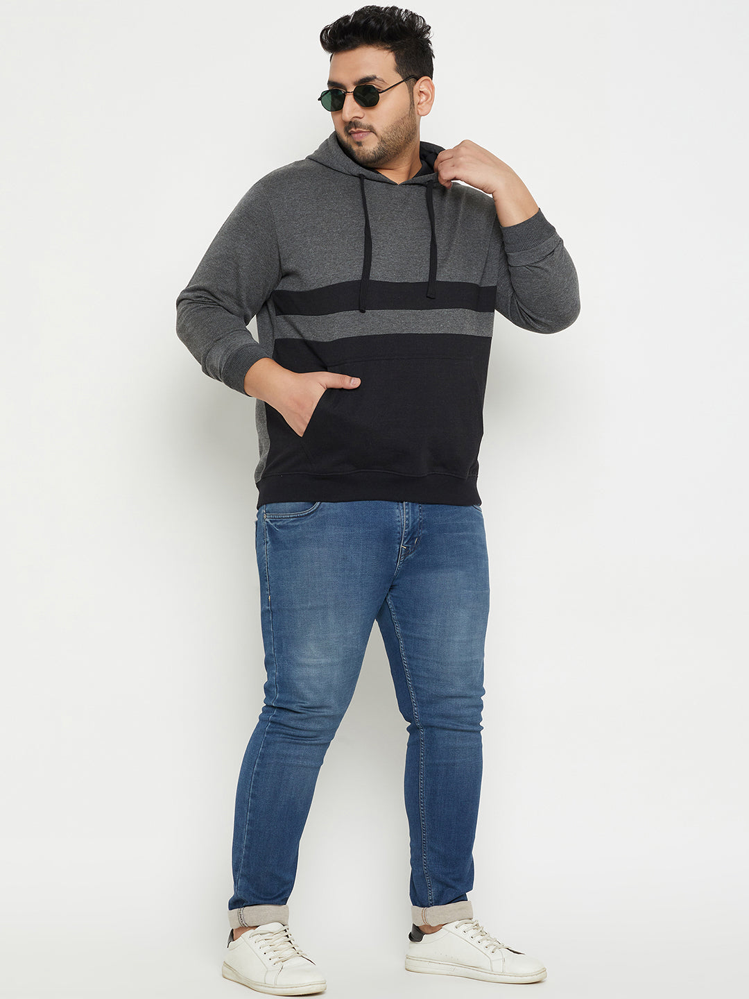 Austivo Men's Sweatshirt