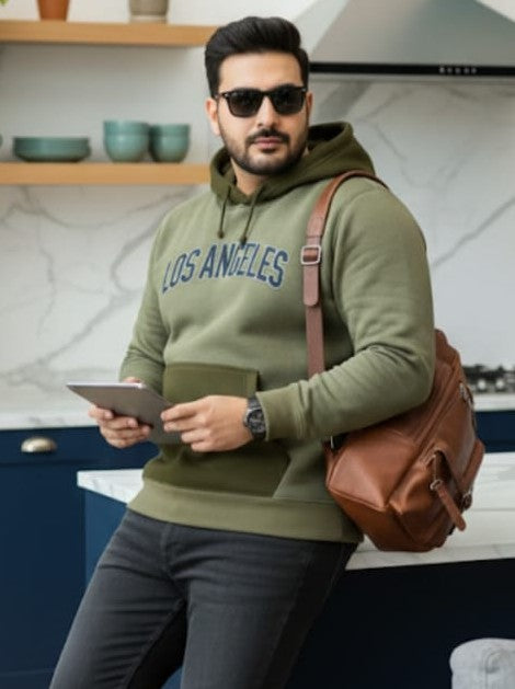 Austivo Men's Sweatshirt