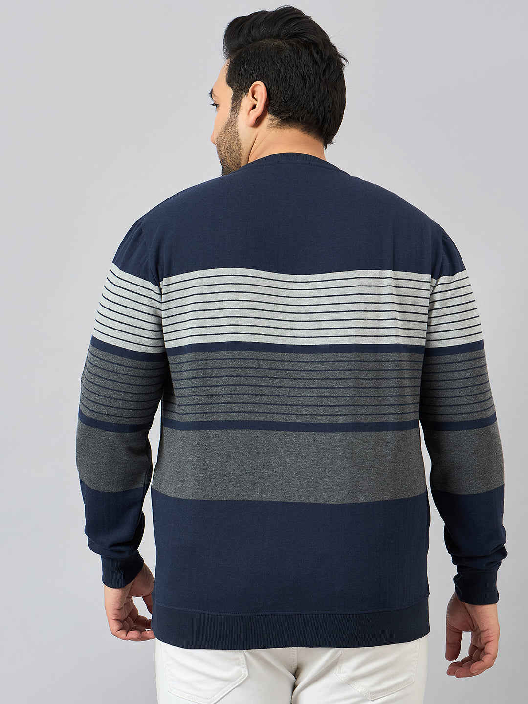 Austivo Men's Sweatshirt