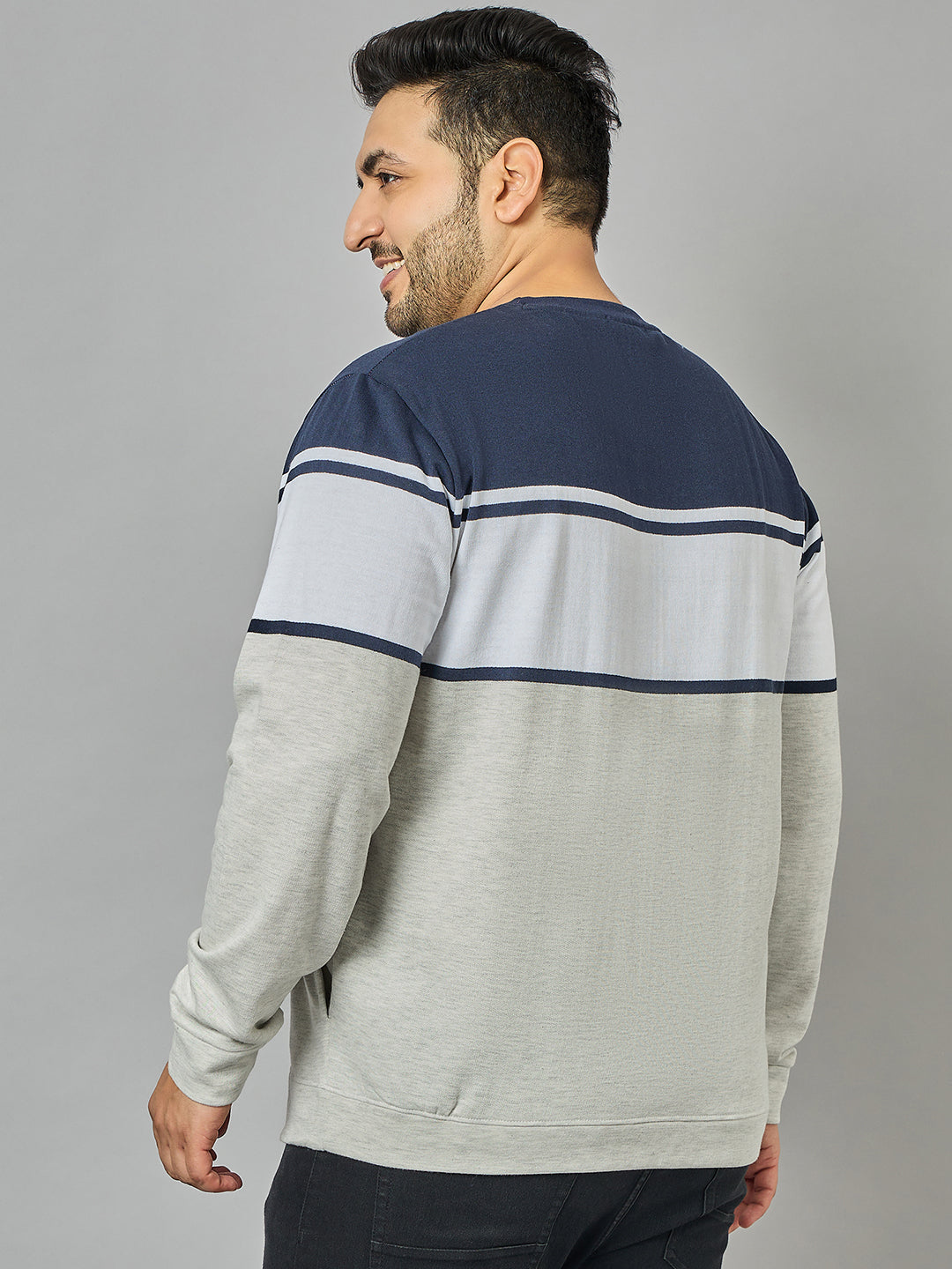 Austivo Men's Sweatshirt