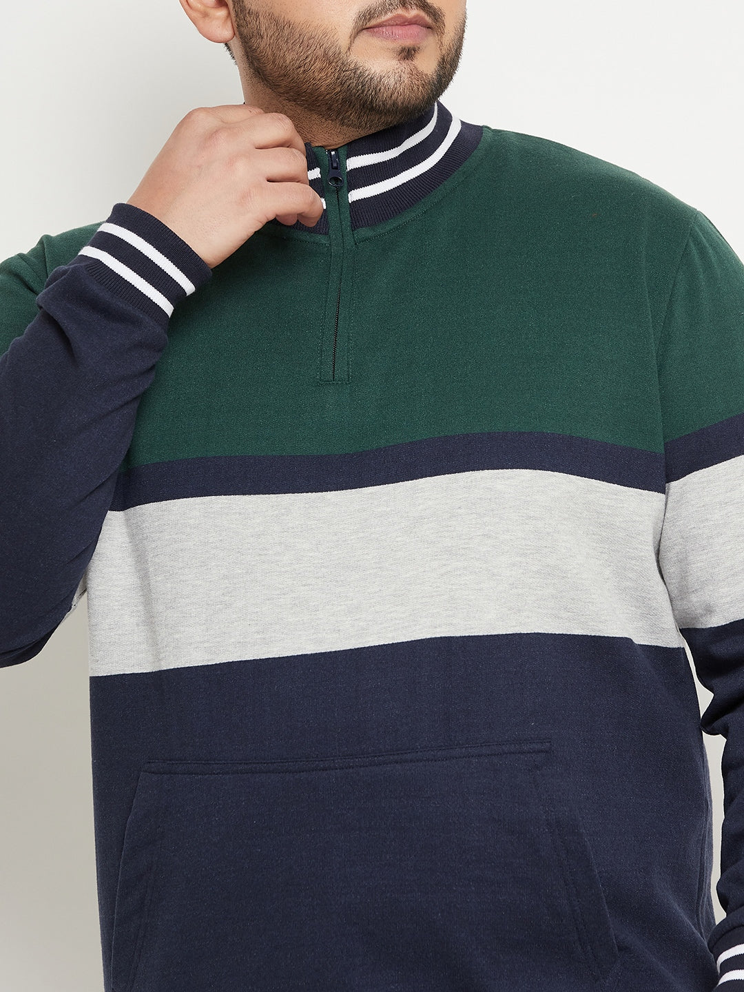 Austivo Men's Sweatshirt