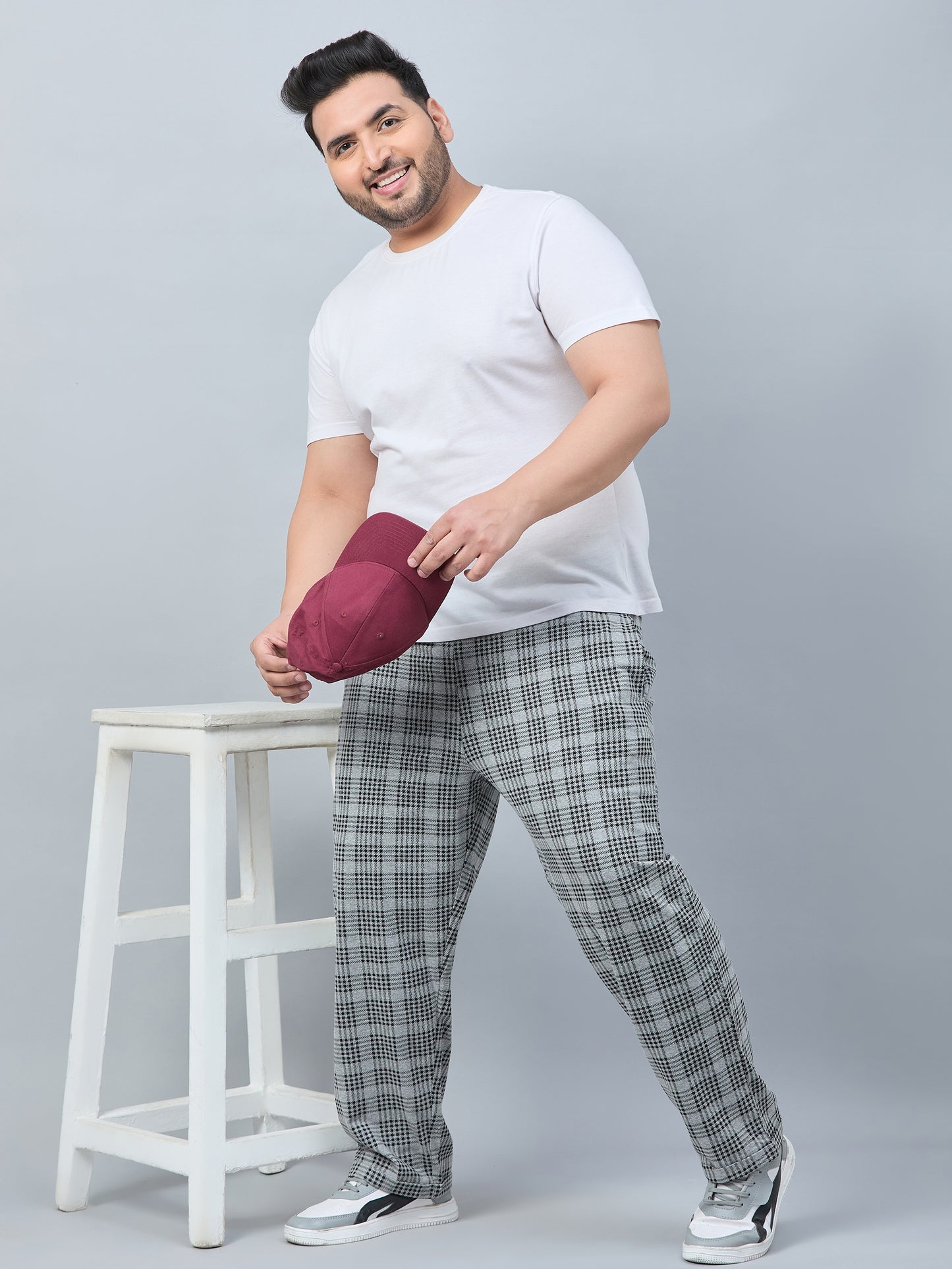 Austivo Printed Men Track Pants