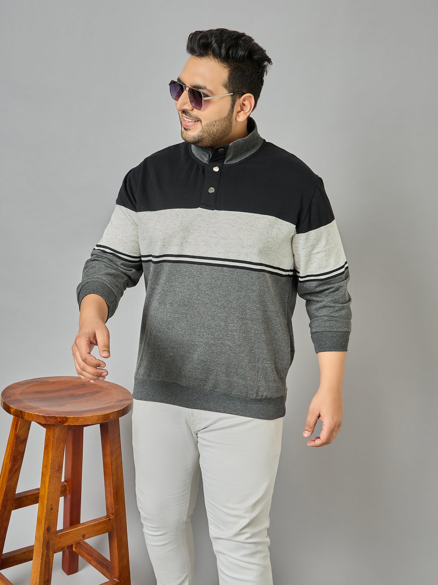 Austivo Men's Sweatshirt