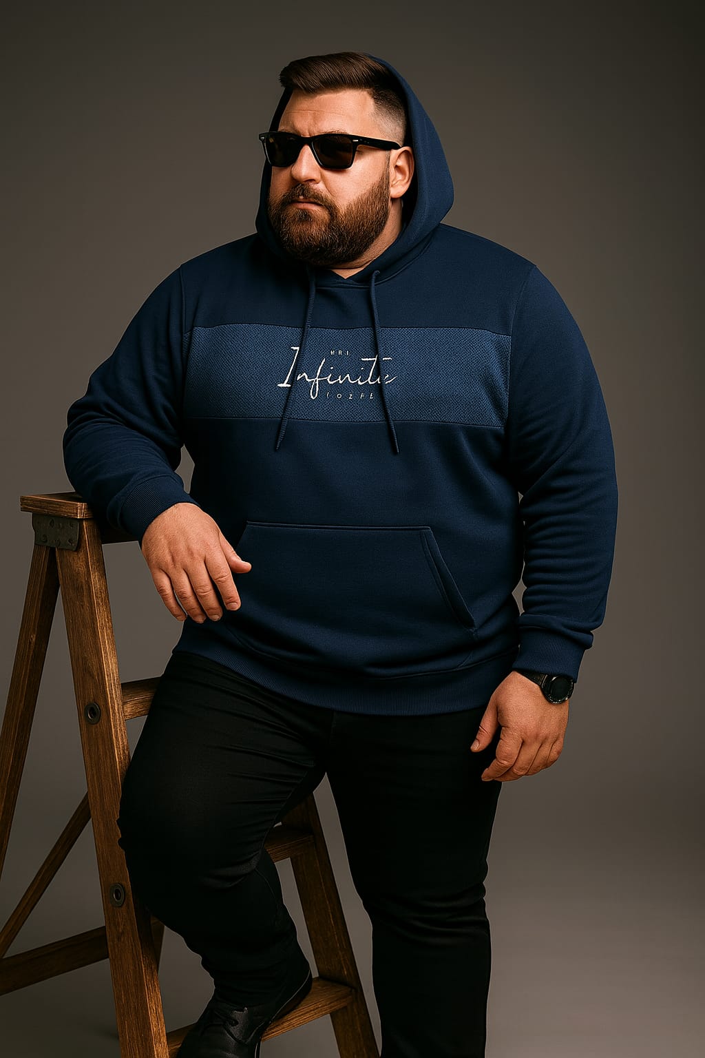 Austivo Men's Sweatshirt
