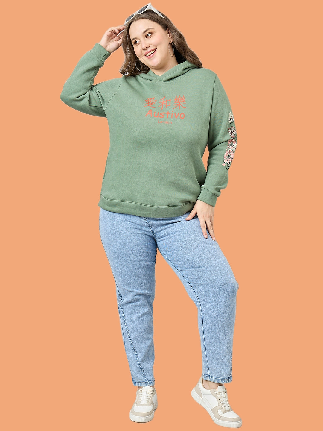 Austivo Women Solid Sweatshirt