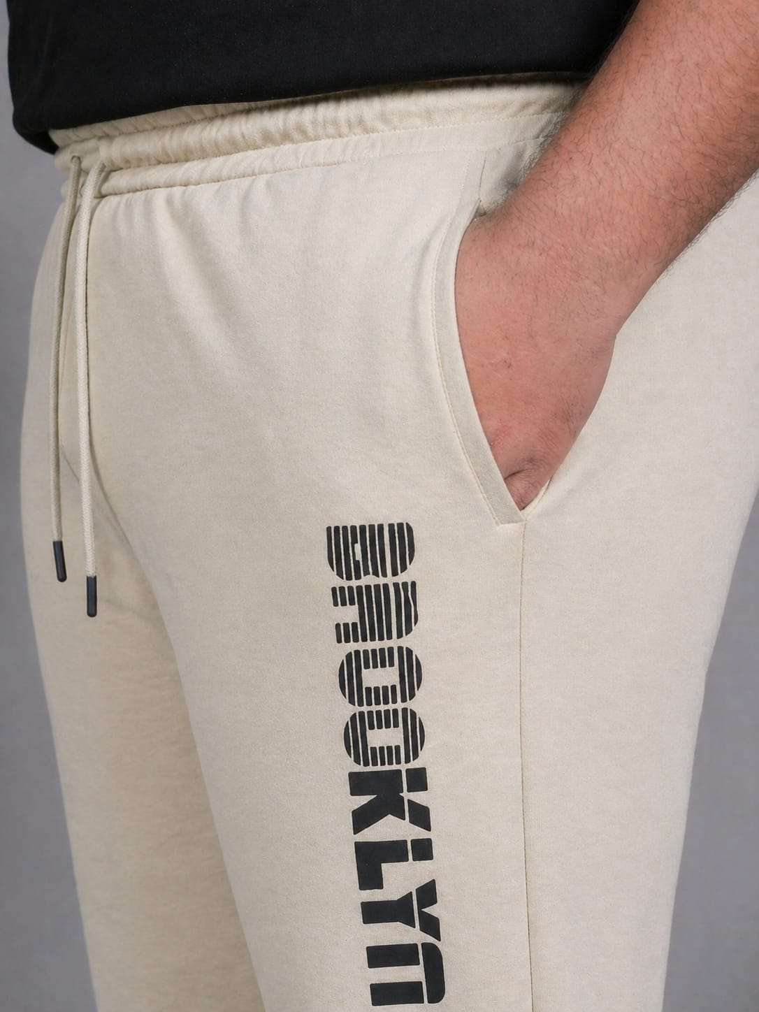 Austivo Men Track Pants