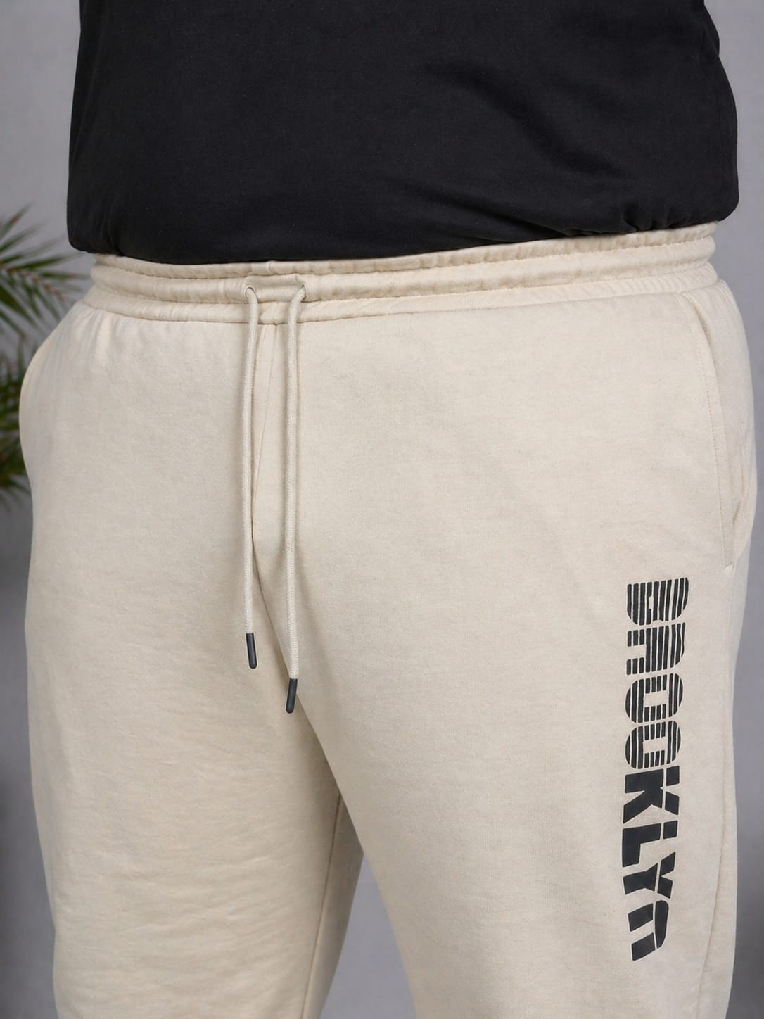 Austivo Men Track Pants