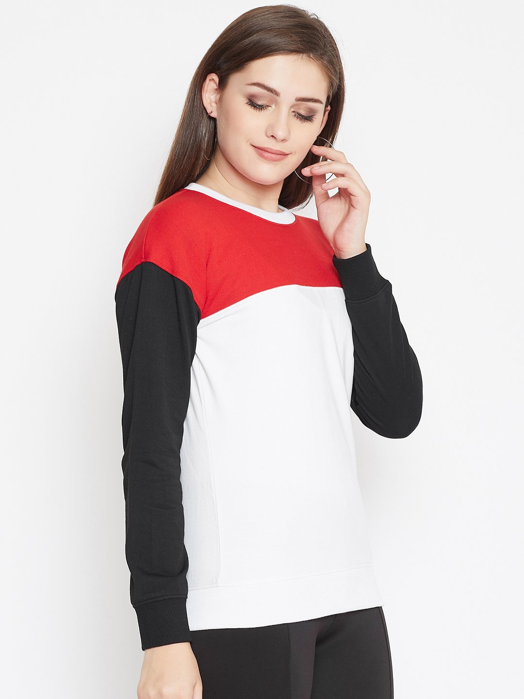 Women's White Colorblocked Long Sleeves Round Neck Sweatshirt